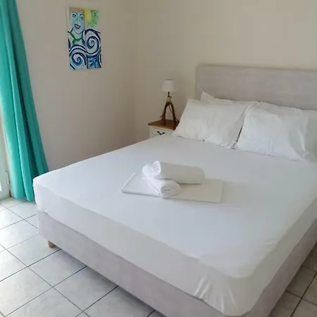 Coastal Christina Apartment Makrýgialos